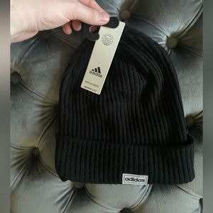 NWT. Women’s Adidas Hat